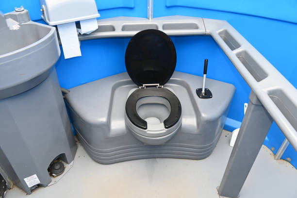 Best Deluxe Portable Toilet Rental  in USA